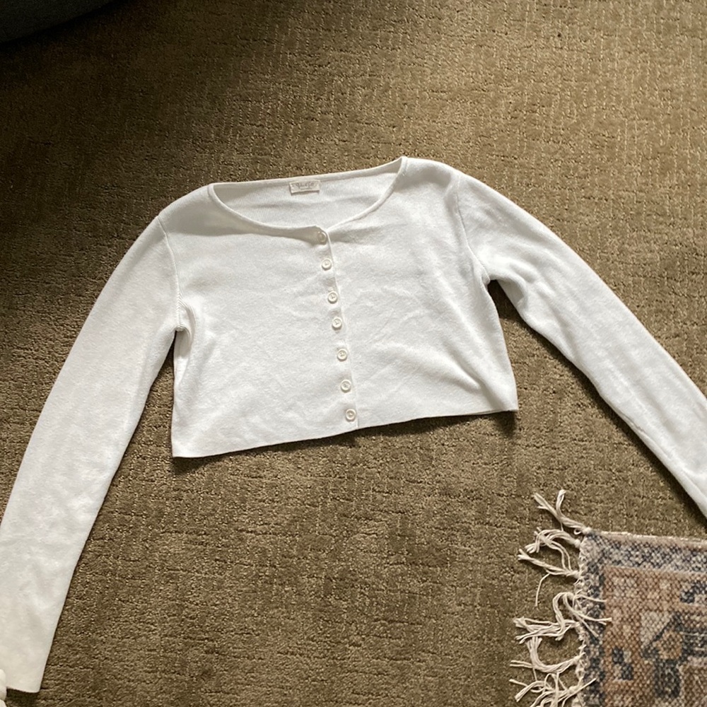Cropped knit long sleeve